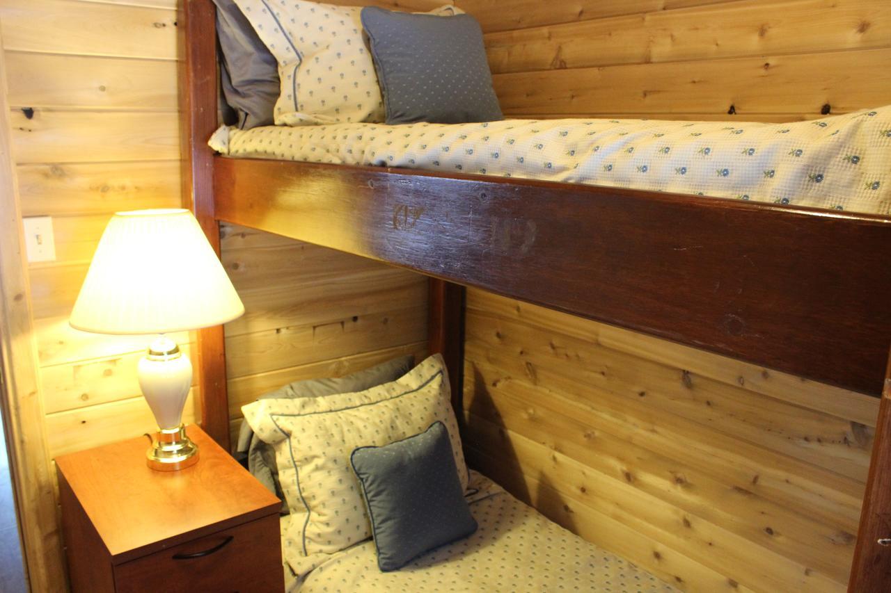 Lakefront Hope Lodge Miller Lake Dış mekan fotoğraf
